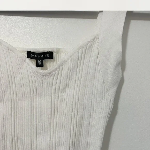 Dynamite White Ribbed V-Neck Tank Top - Picture 3 of 3